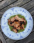 tandoori chicken with a coriander and mint chutney