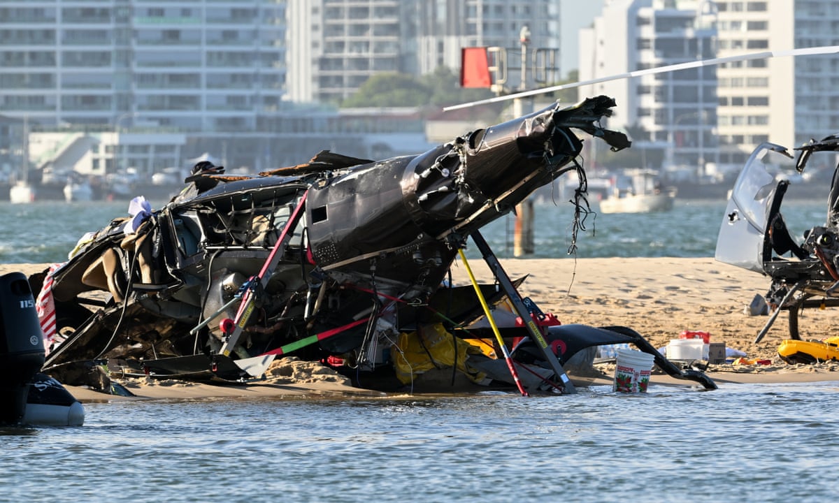 Sea World helicopter crash: report suggests pilot did not hear radio call from other aircraft | Gold Coast | The Guardian