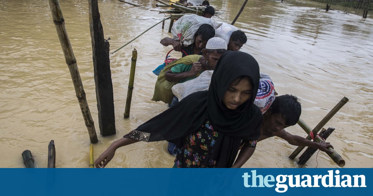 Facebook bans Rohingya group's posts as minority faces 'ethnic cleansing'