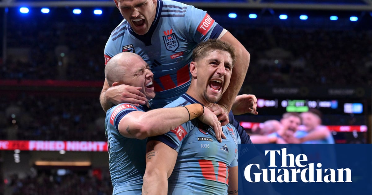 Blues Lead Queensland 18-6 in State of Origin Opener at Suncorp
