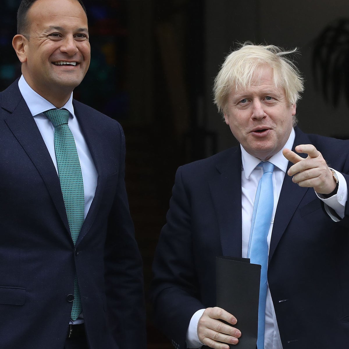 Boris Johnson Accused Of Seeking To Create No Man S Land At Irish Border Brexit The Guardian