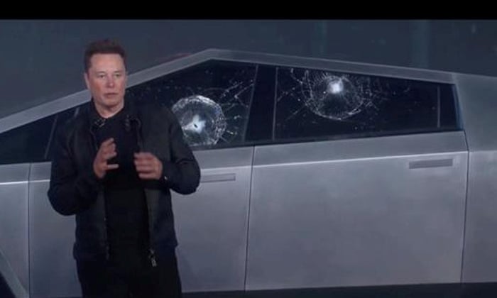 Cybertruck Tesla Unveils New Pickup Truck But Windows Break During Demo Technology The Guardian