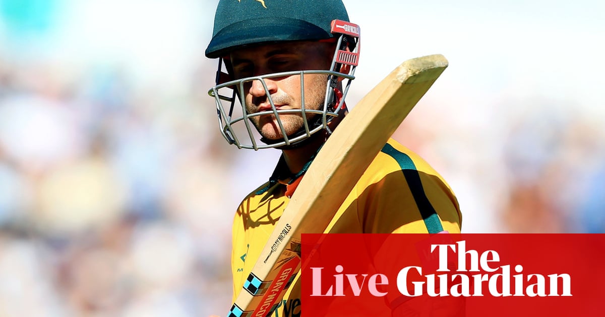 T20 Blast Finals Day: Notts chasing 148 to beat Worcs in first semi-final – live!