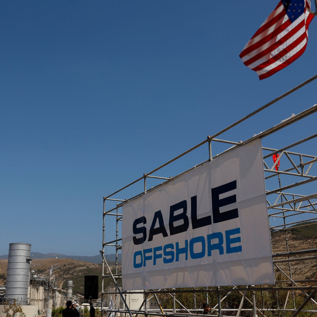 Controversial California oil pipeline can continue to operate, judge rules