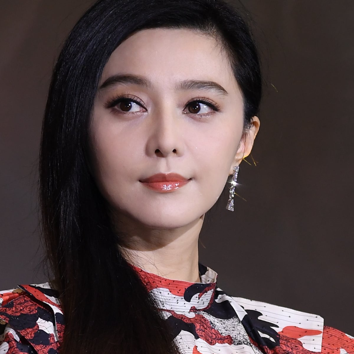 Chinese Star Fan Bingbing Reappears After Nearly A Year In Wilderness |  China | The Guardian