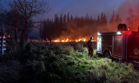 Canada battles hundreds of wildfires as smoke still chokes major cities