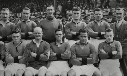 Plymouth Argyle team group circa 1927, with Jack Leslie front, second right.