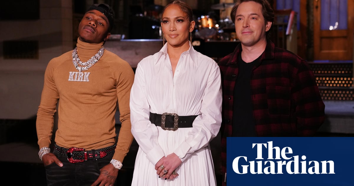 Saturday Night Live James Corden As A Mean Girls Boris And J Lo As Herself Repeatedly Saturday Night Live The Guardian