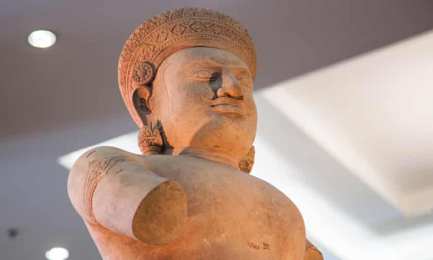The Duryodhana statue
