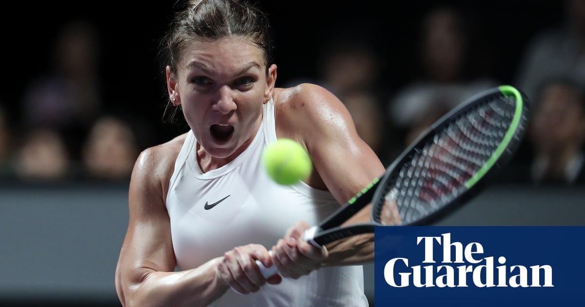 Simona Halep off to winning start in WTA Finals against Bianca Andreescu