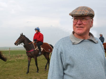 Fulke Johnson Houghton saddled more than 1,200 winners, including Ile De Bourbon in the King George VI & Queen Elizabeth Stakes in 1978.