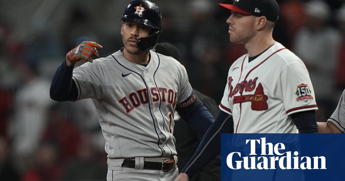 Astros overcome four-run deficit to keep World Series alive with Game 5 victory
