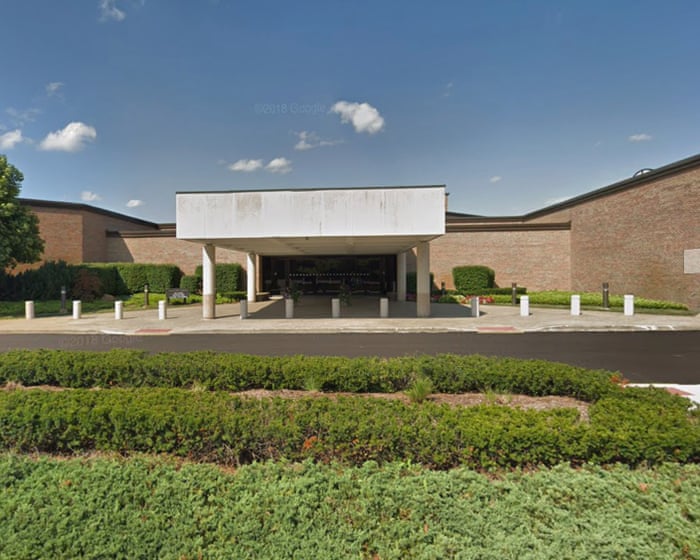 Police responding to reports of shooter at Michigan synagogue