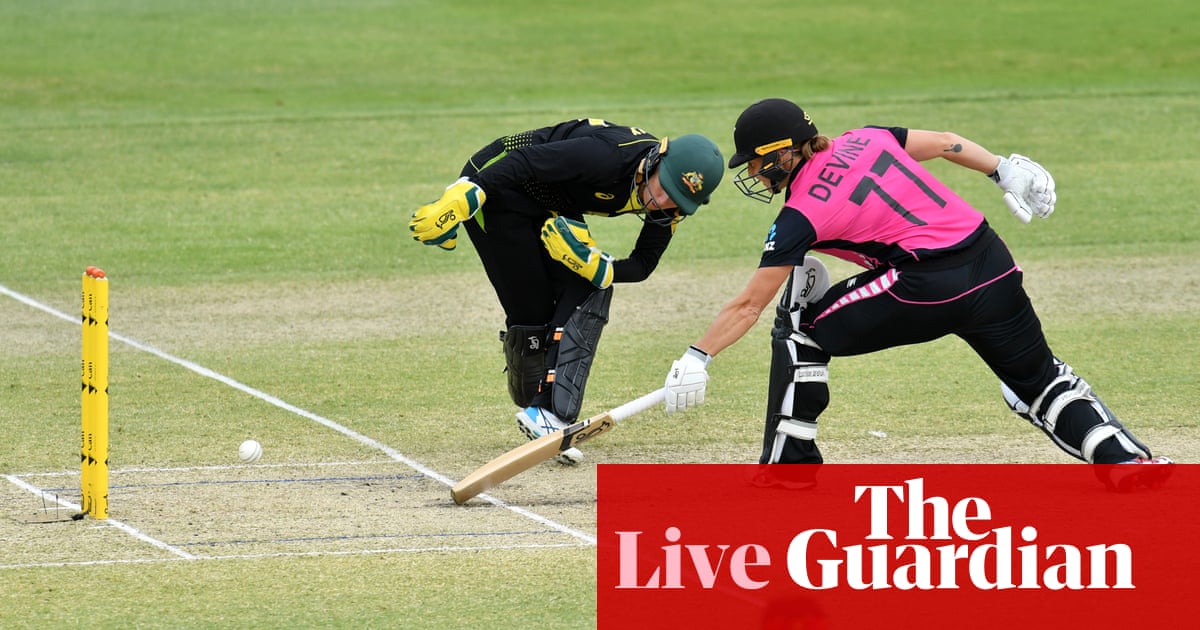 Australia v New Zealand: third womens Twenty20 international – live!