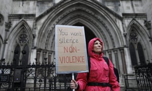 Extinction Rebellion supporter outside Royal Courts of Justice