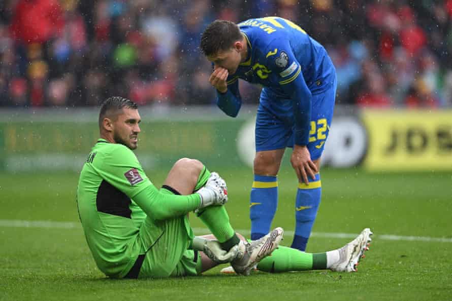Georgiy Bushchan looks in trouble here.