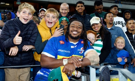 Joseph Dweba celebrates with Stormers fans after their semi-final win