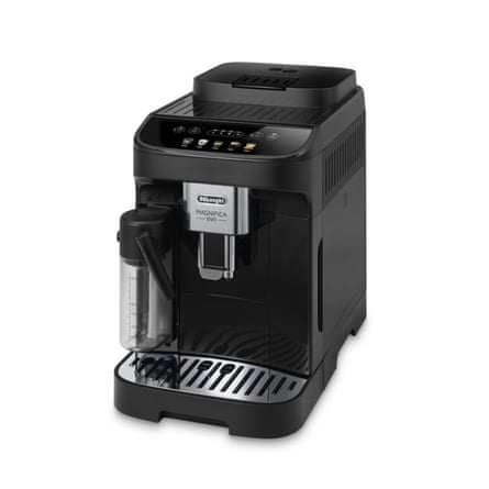 De’Longhi Magnifica One Touch Evo coffee machine