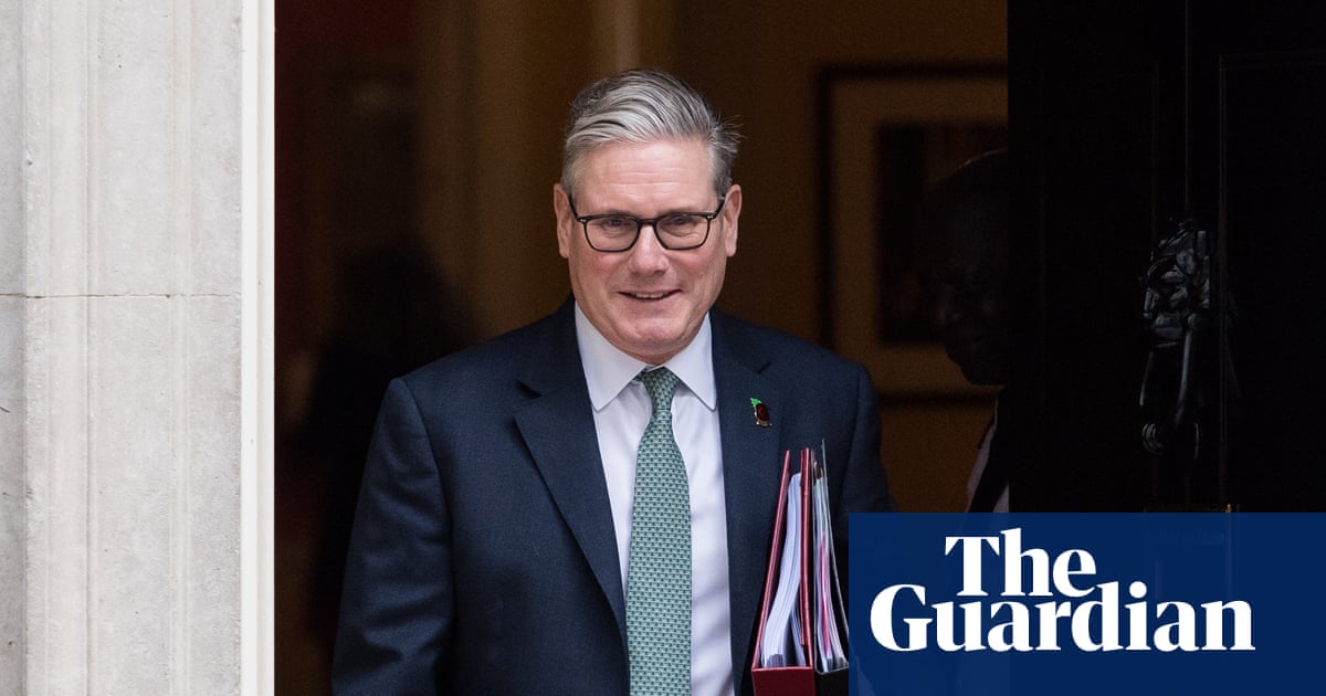 Keir Starmer says any No 10 briefings against ministers ‘unacceptable’