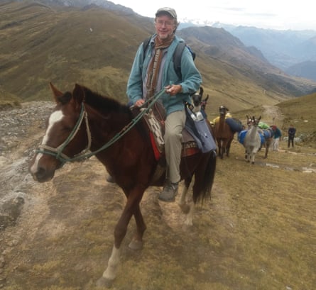 Hugh Thomson on trusty horse Trueño, with accompanying llamas