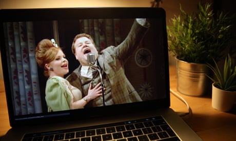 National Theatre Live online stream of One Man, Two Guvnors shown on a laptop