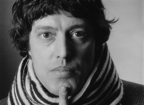 Tom Stoppard, photographed in 1976: a shy man who has found a way to show off.