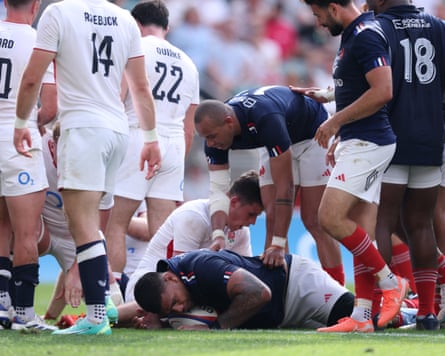 Romain Taofifenua scores France’s match-winning try.