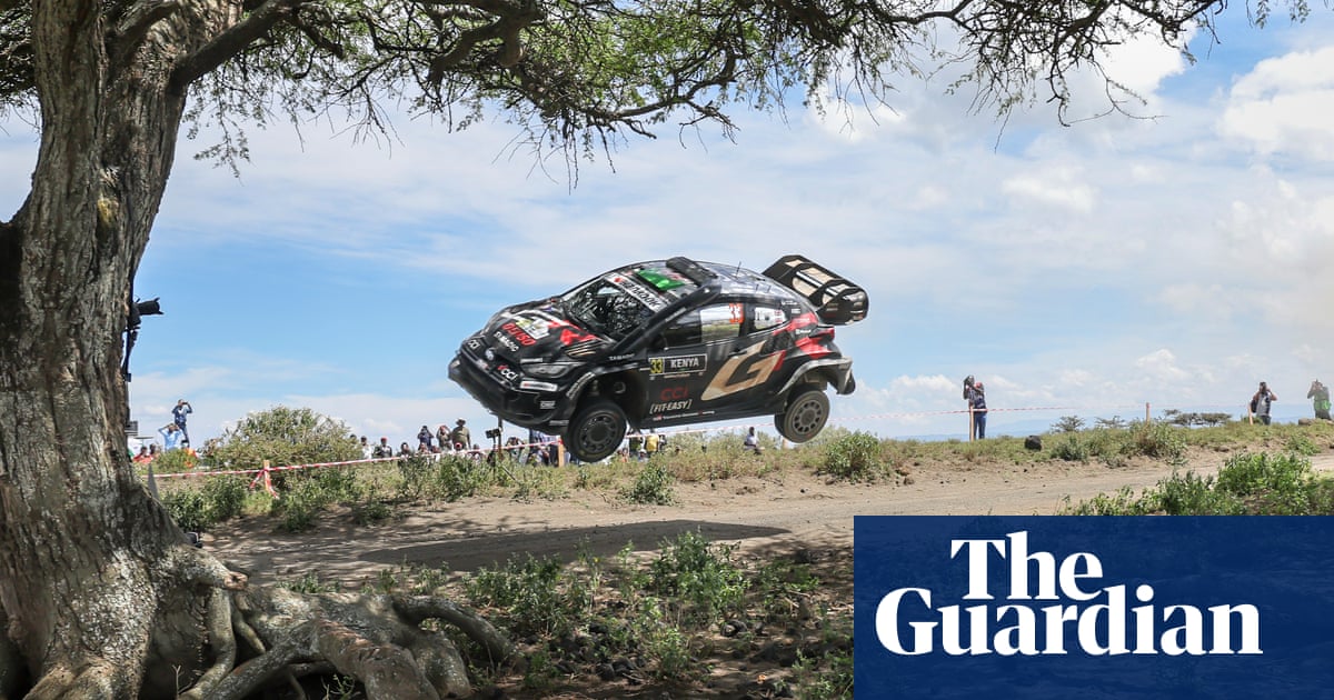 A bumpy ride and twin panda cubs: photos of the day Friday