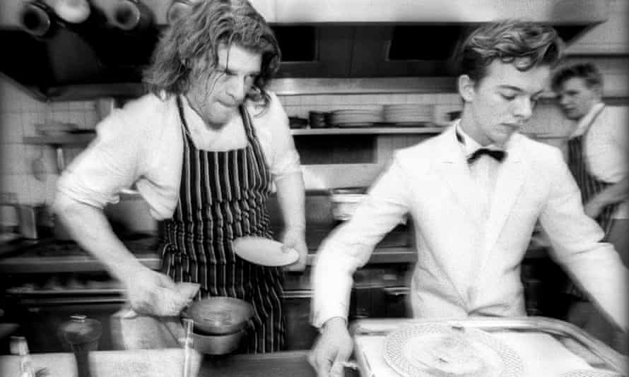Marco Pierre White Gordon Ramsay  Harveys restaurant in London, 1989.