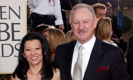 Betsy Arakawa and Gene Hackman at the Golden Globe awards, 2003