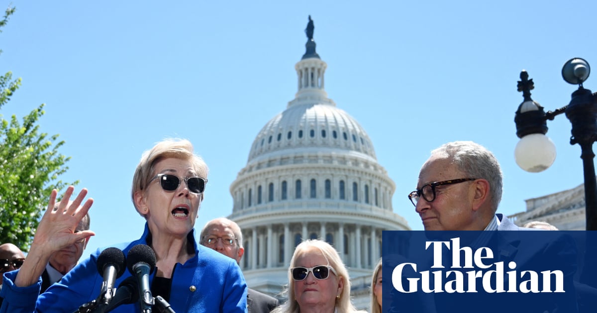 Warren Warns Big Corporations Their Trump-Era Megamerger Cheat Code Expires in 2028