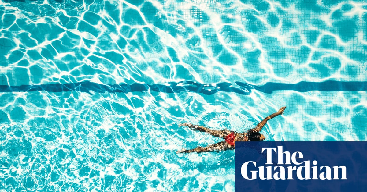 A £350 swimming pool fee ruined our easyJet holiday