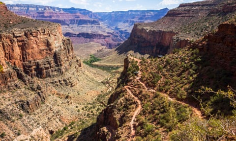 View of the Bright Angel Trail, Grand Canyon, USA.