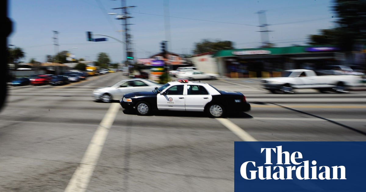 Alaskan woman steals police car with husband handcuffed in back US