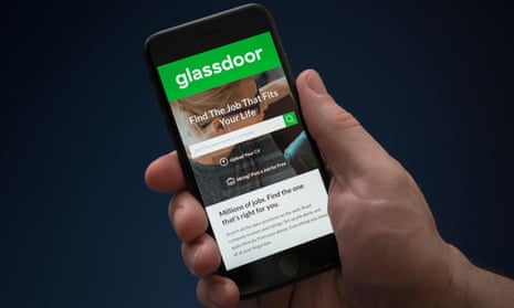 Glassdoor logo on mobile phone
