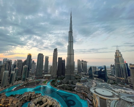 Dubai skyline showing the Burj Khalifa skyscraper in the centre.