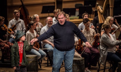 ‘Spellbinding’: Stuart Skelton, centre, in the title role with Samuel Winter as Grimes’s boy apprentice and the Bergen Philharmonic in Peter Grimes at Usher Hall. 