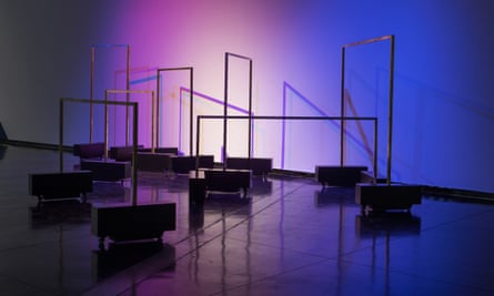 Here there are infinite arrangements (2016) by Anna Varendorff with Haima Marriott.