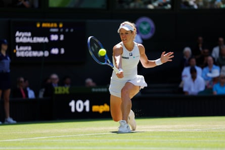 Laura Siegemund plays a shot against Aryna Sabalenka