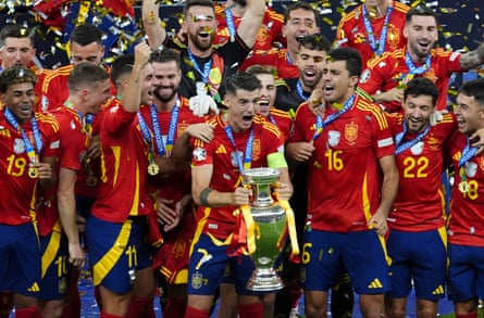 Spain observe winning Euro 2024.