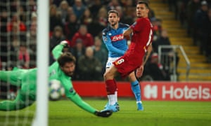 Dries Mertens scores the opener for Napoli.