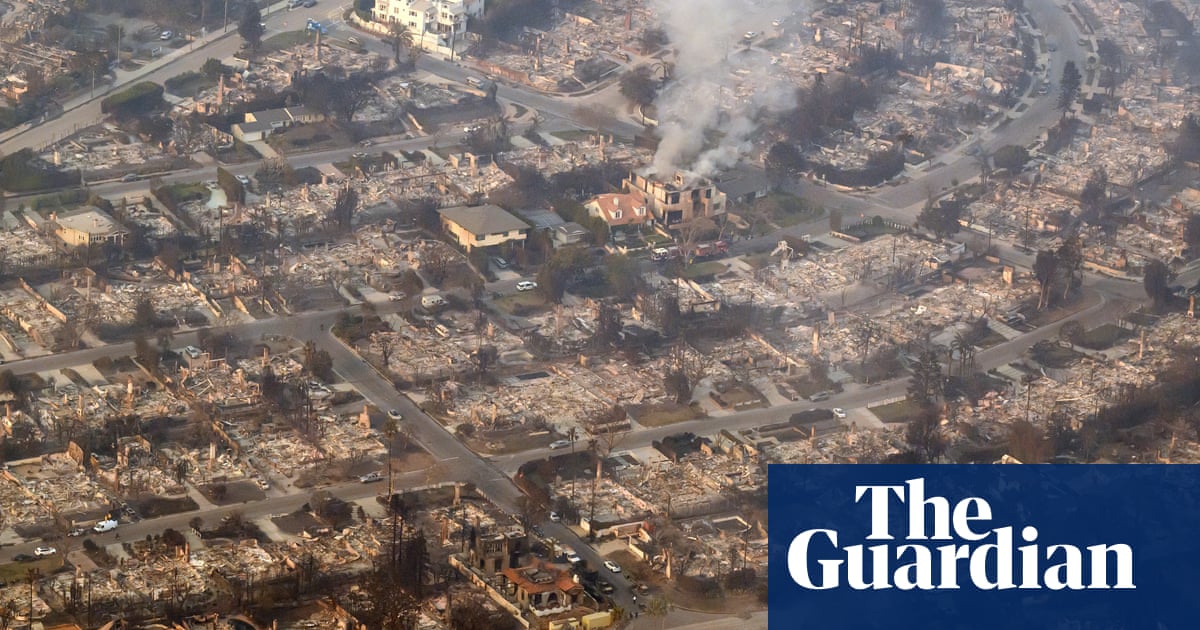 These are the hazards Californians face after fires – and what can homeowners do to protect themselves | California wildfires These are the hazards Californians face after fires – and what can homeowners do to protect themselves | California wildfires