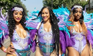 Friends in costume before the carnival parade