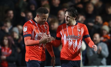 Luton earn comeback victory over Middlesbrough to close on third