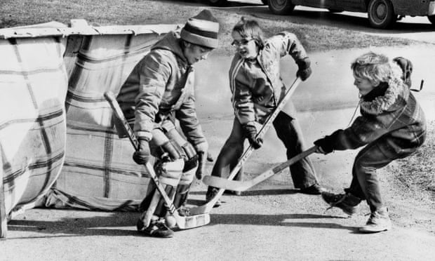 Game off! Why the decline of street hockey is a crisis for Canadian kids | Cities | The Guardian