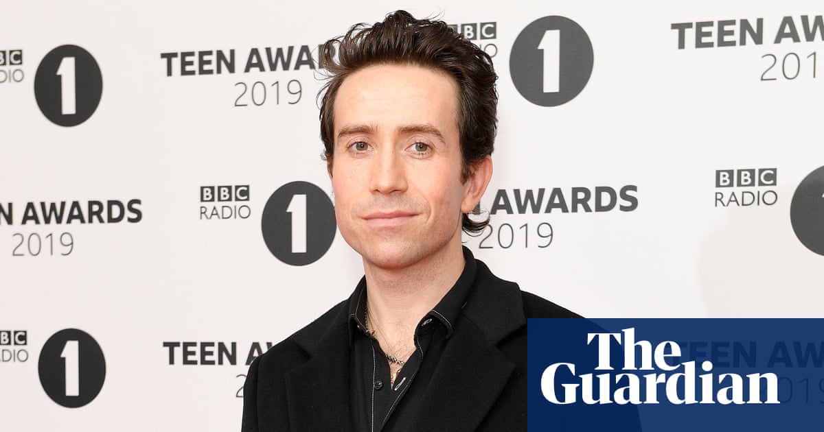 Nick Grimshaw leaves Radio 1 after 14 years