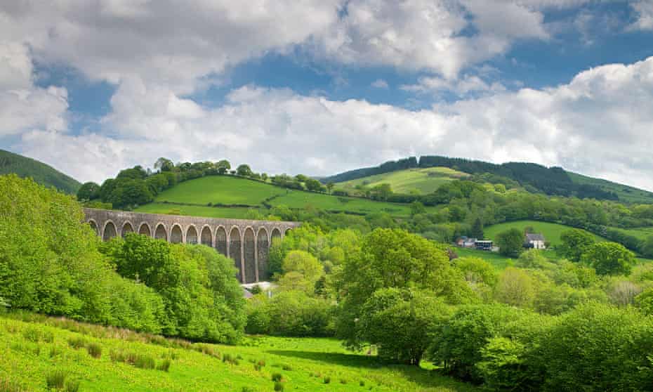 Spectacular views at the Cynghordy Viaduct, Wales.