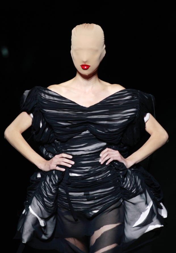 A model presents a creation by Belgian designer Martin Margiela in 2009 in Paris.