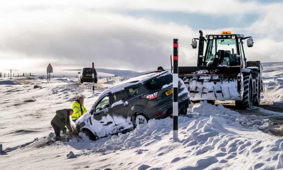 minus 10c arctic blast predicted as storm arwen rages on uk weather the guardian minus 10c arctic blast predicted as storm arwen rages on uk weather the guardian