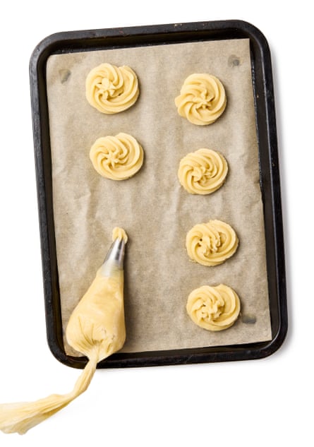 04 Felicity Cloake’s Viennese whirls